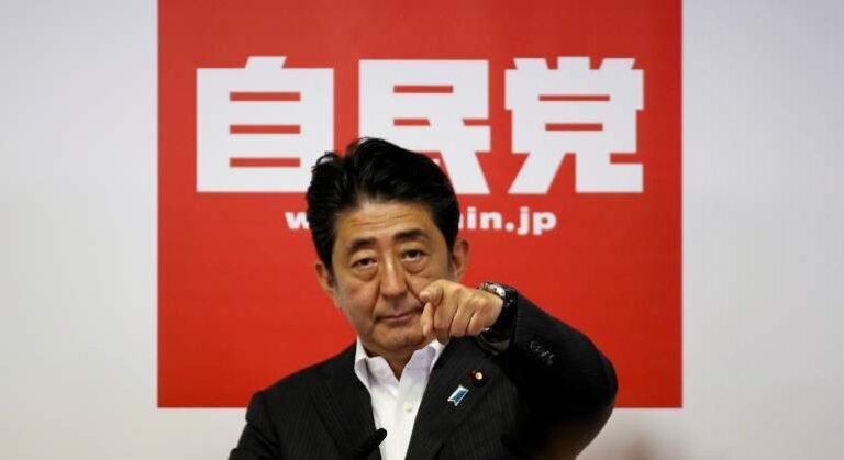 abe-victoria-japon-reuters