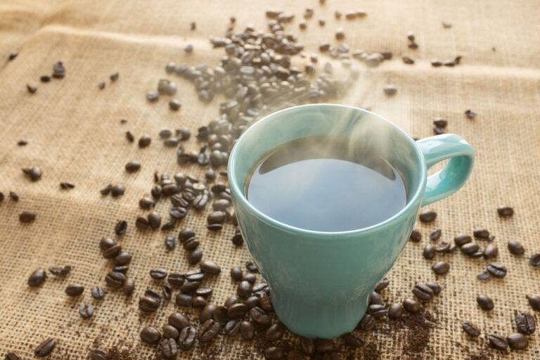 cafeina-para-mejorar-las-celulas-solares_1556312755