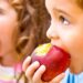 Fundación Pablo Landsmanas acciones contra desnutrición infantil.