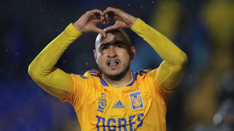 Adidas y Tigres lanzan línea de materiales reciclados