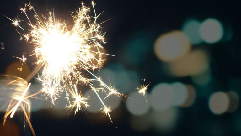 Investigador del IPN crea pirotecnia ecológica