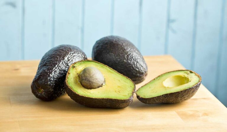 aprovecha-la-cascara-del-aguacate