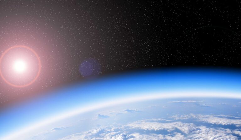 La capa de ozono se recuperará por completo a mediados de siglo, según la ONU