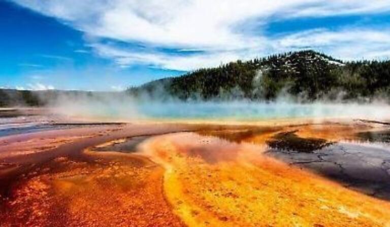 Descubren en Japón manantiales que recrean cómo nació la vida en la Tierra