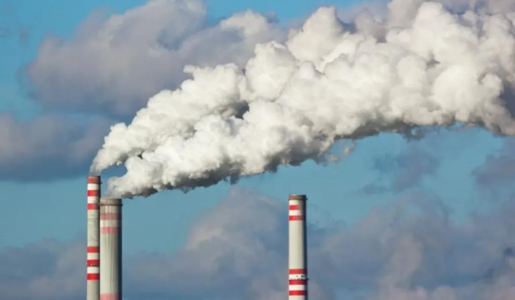 El planeta alcanza su punto más crítico: récord histórico de CO₂ en la atmósfera