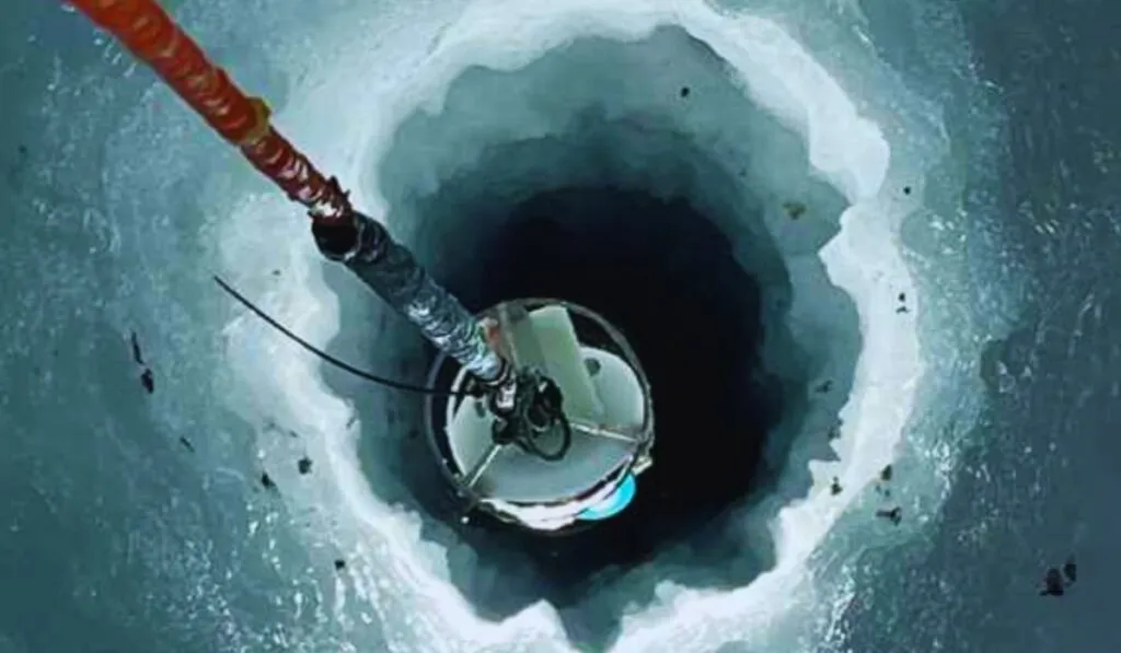 Encuentran burbujas de aire de hace 6 millones de años bajo el hielo de la Antártida