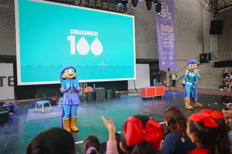 Ciudadanía hídrica: el compromiso educativo que AyD y Eduardo Ortegón Williamson impulsan