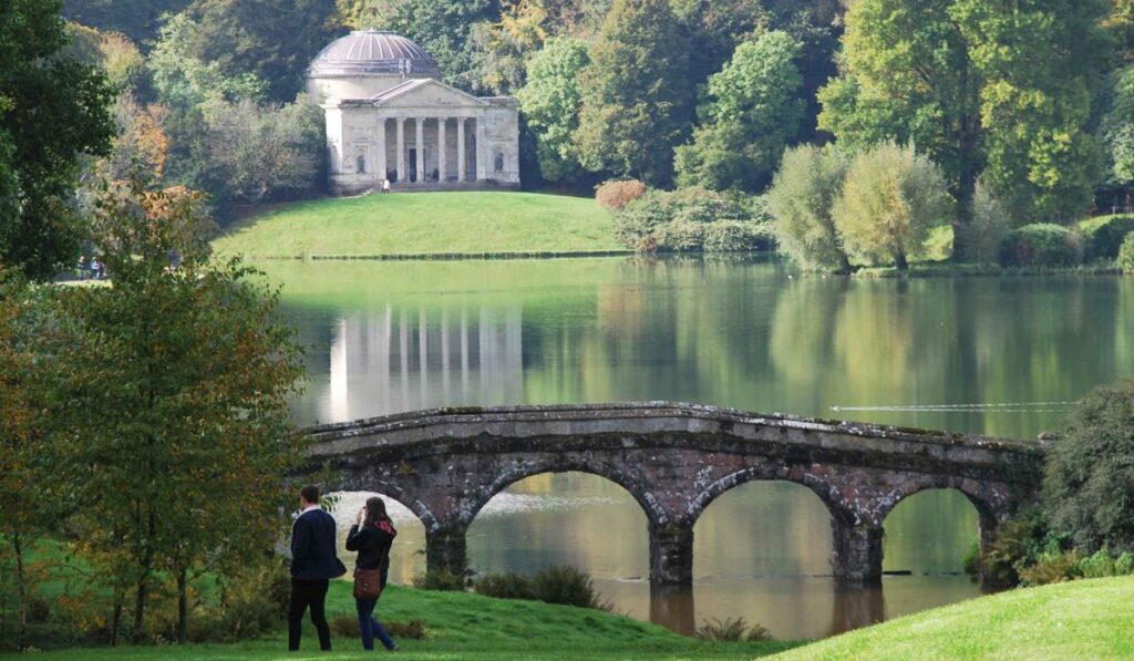 Stourhead: el jardín inglés donde Mr. Darcy declaró su amor