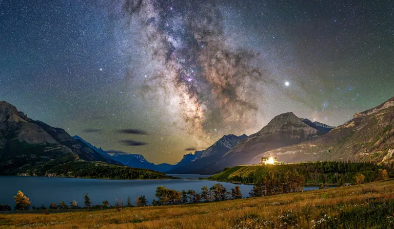 El cielo nocturno de Arizona, en riesgo: así se mide la contaminación lumínica