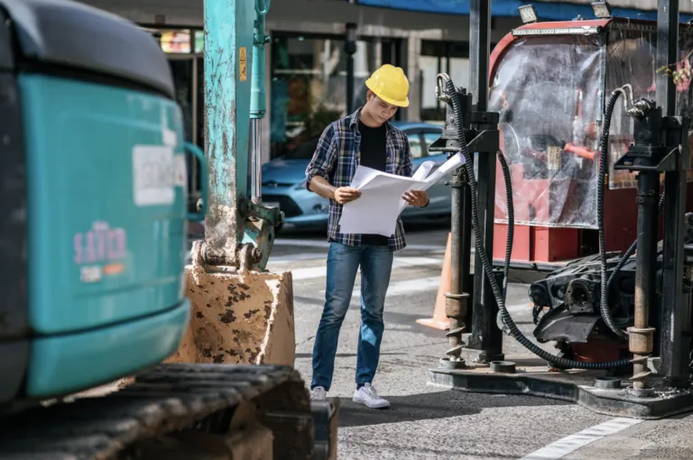 Alfredo Del Mazo Maza propone regular flotas industriales rumbo a México 2026