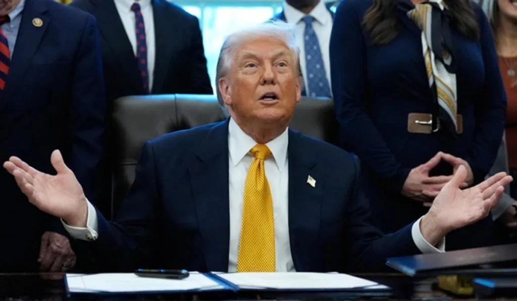 Ambientalistas llevan a Trump a los tribunales por eliminar norma clave contra emisiones contaminantes