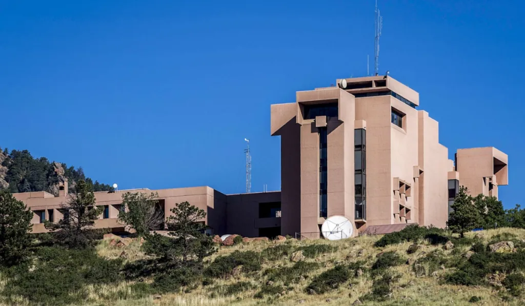 Trump evalúa cerrar uno de los laboratorios climáticos más importantes del mundo