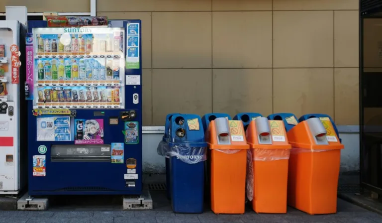 Japón separa su basura en 45 categorías… pero recicla menos que España