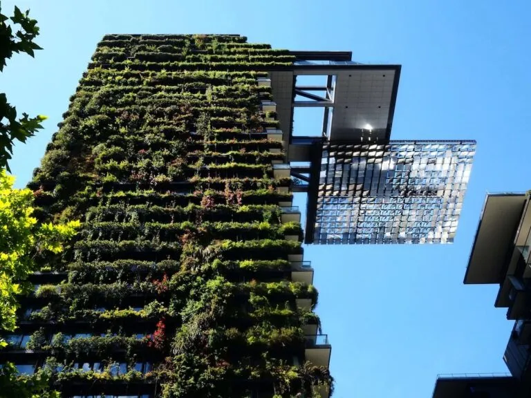 Integrando renovables en la arquitectura desde el análisis de Daniel Esquenazi Beraha