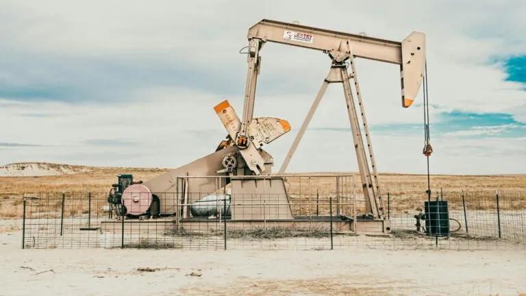 El fracking plantea riesgos ambientales para el agua, los ecosistemas y las comunidades ante una posible expansión en México.