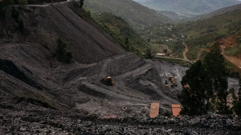 Colombia evalúa proyecto minero que podría afectar agua, suelos y ecosistemas
