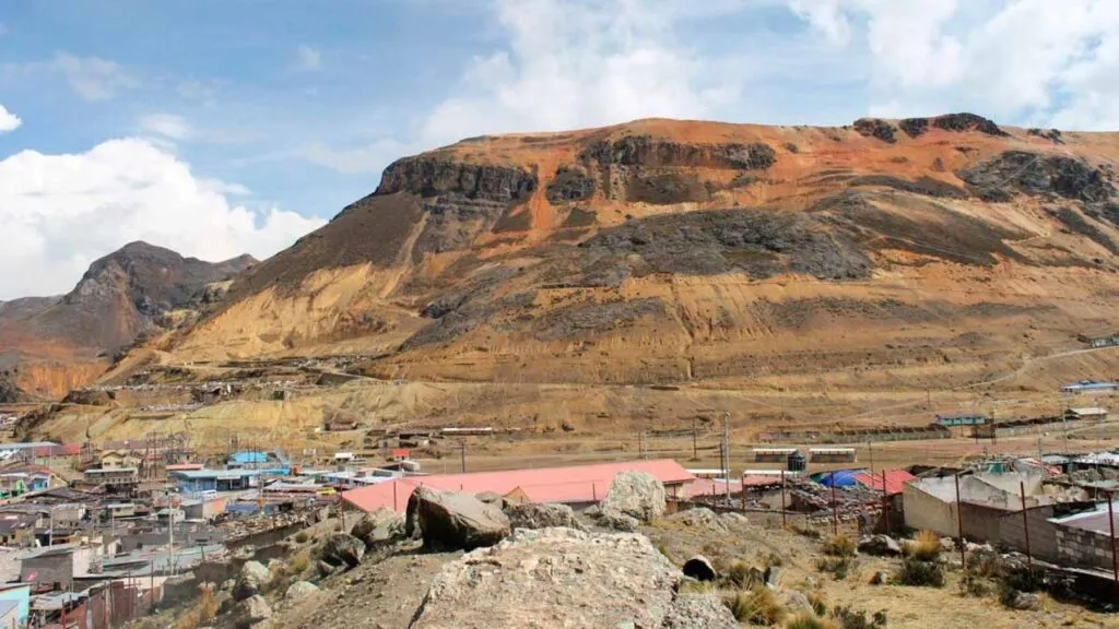 Morocha desaparece ante la expansión de la minería de cobre en Perú