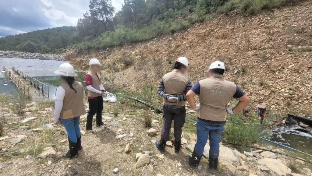Derrame minero en Zacatecas contamina un arroyo y alcanza el río Súchil, provocando daños ambientales